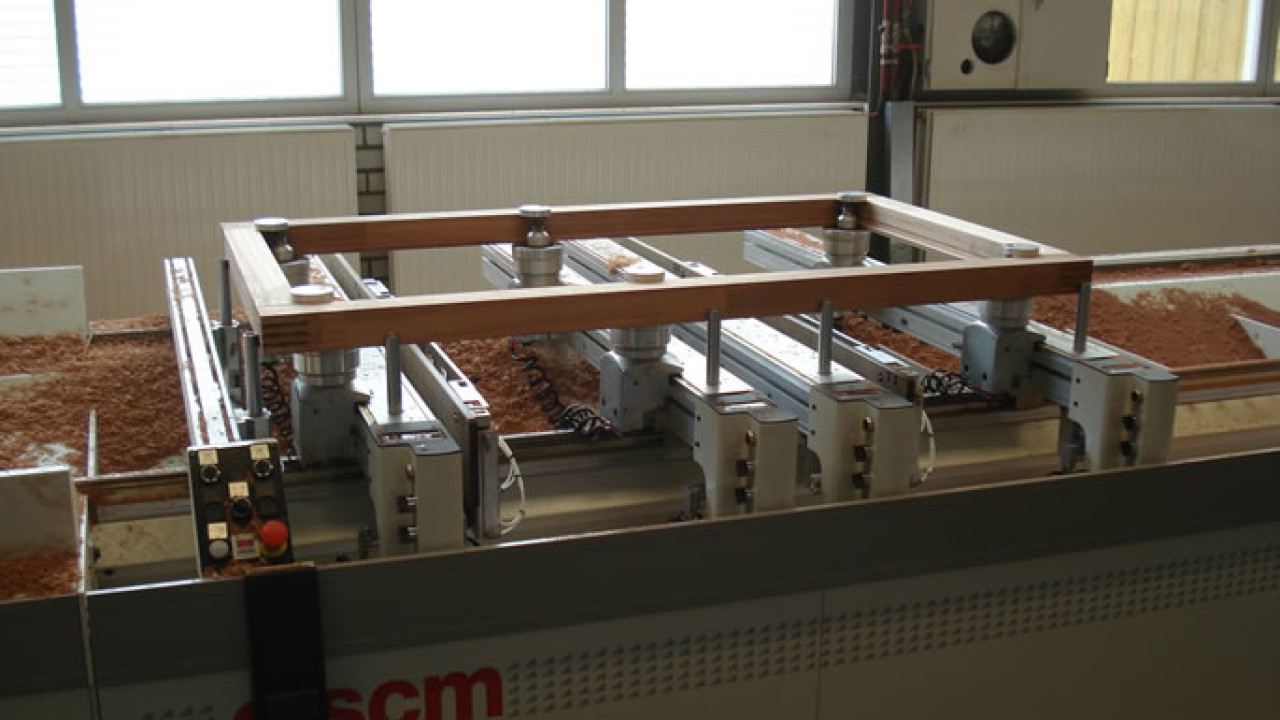 BETI Timmerfabriek B.V. Bergeijk afbeelding 1